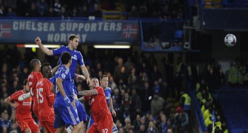 في غياب صلاح.. رأس إيفانوفيتش تؤهل تشيلسي لنهائي كأس الرابطة على حساب ليفربول.. فيديو